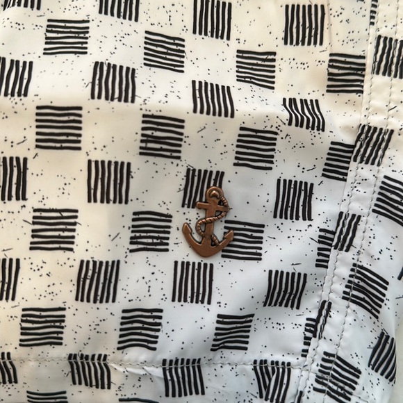 Men’s swimsuit - Picture 1 of 4